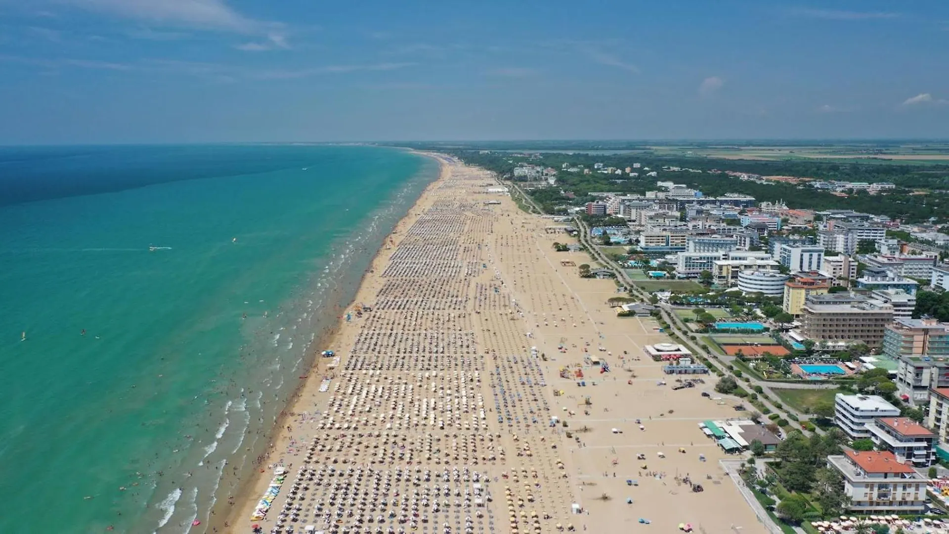 Flat In Residence With Swimming Pool In Bibione