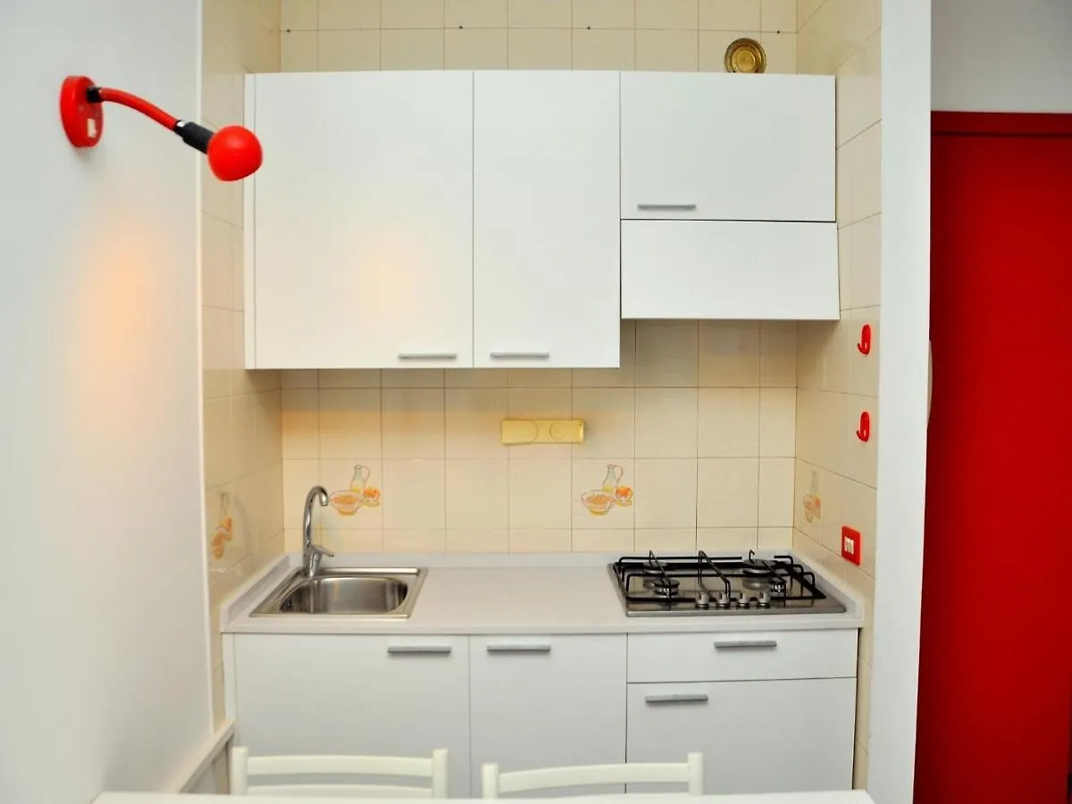 Flat In Residence With Swimming Pool In Bibione