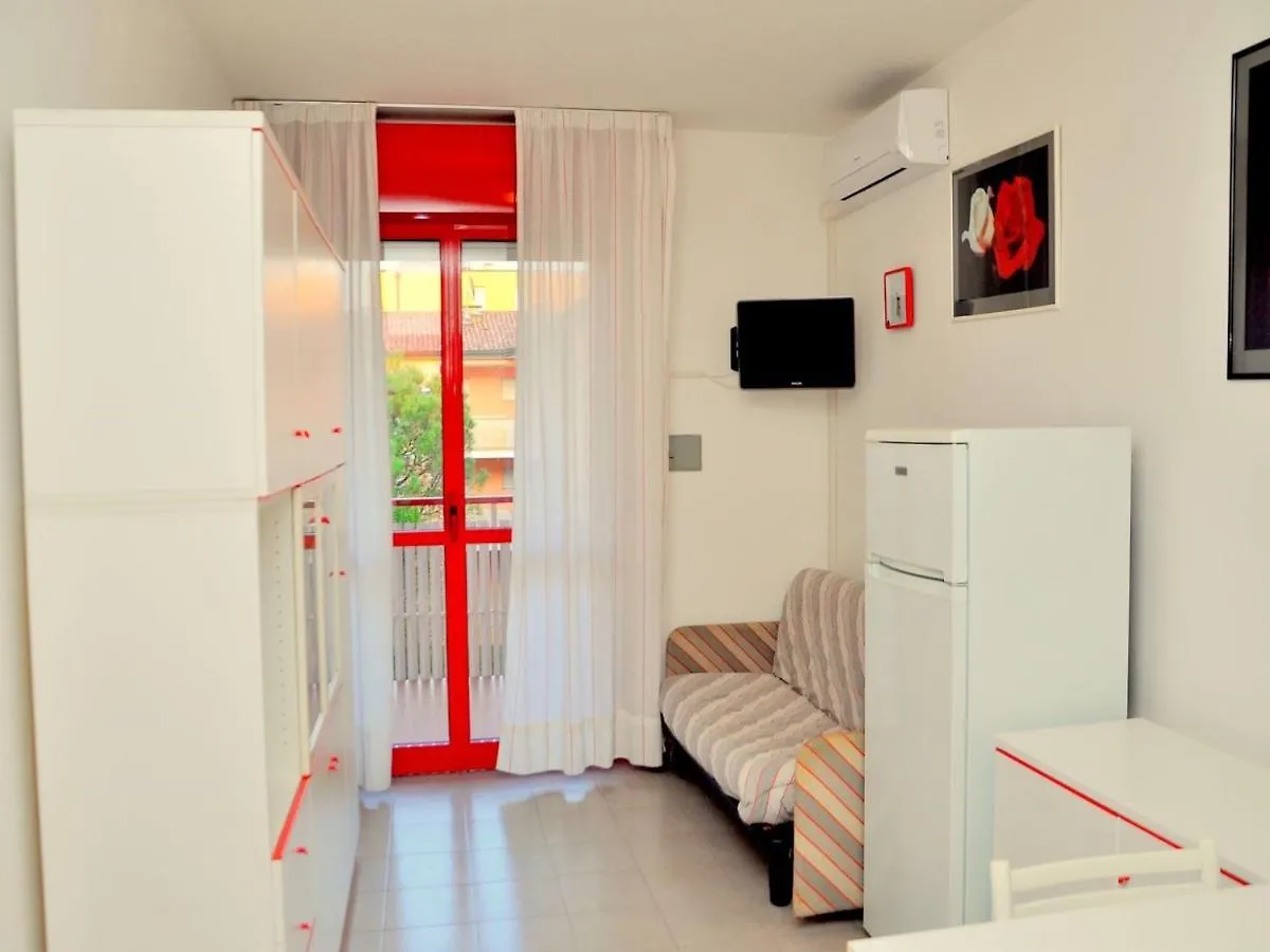 Flat In Residence With Swimming Pool In Bibione 0*,
